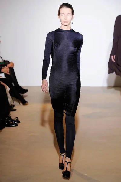 Look 2